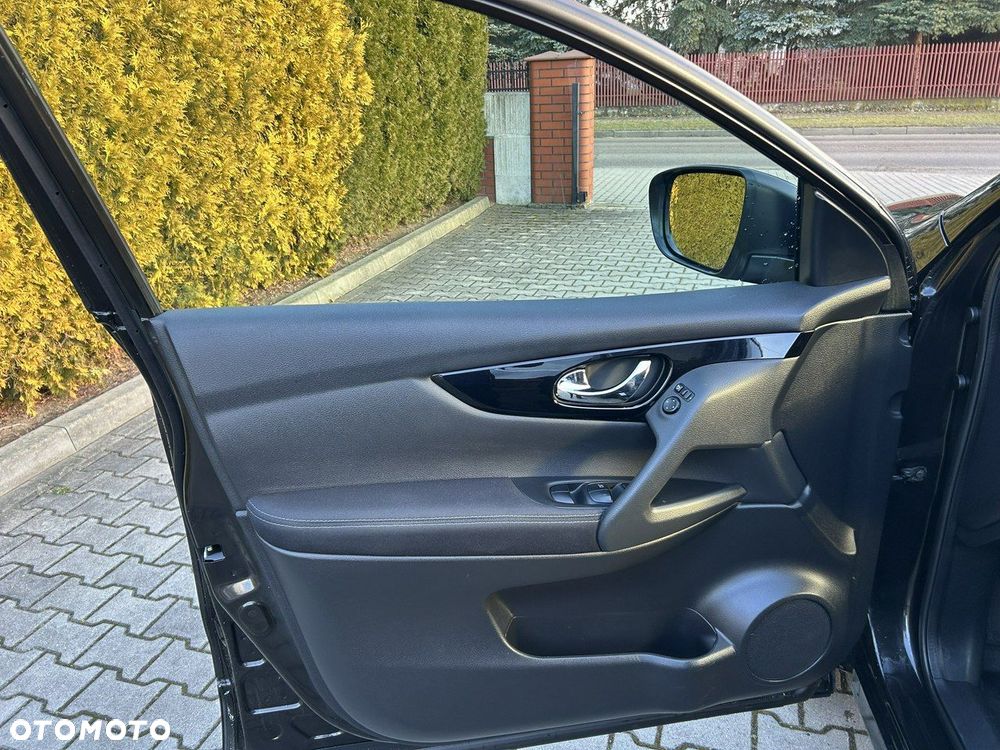 Nissan Qashqai - 23