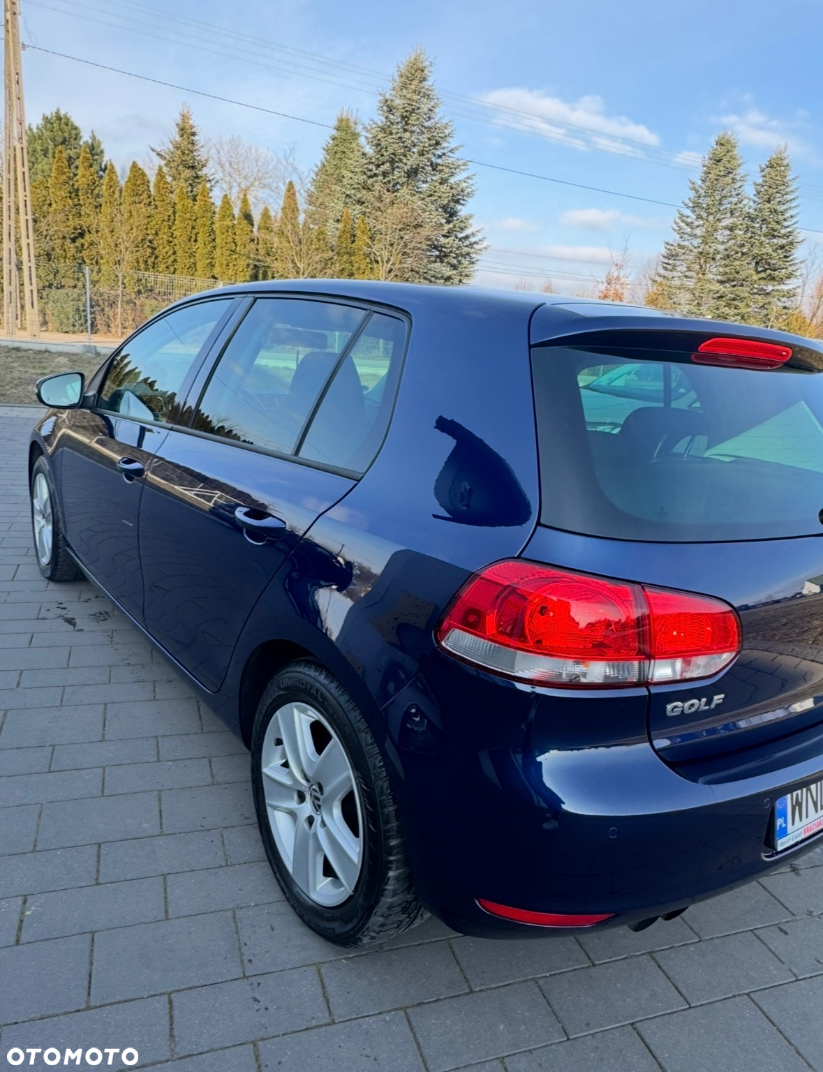 Volkswagen Golf Aktionsmodell 1.8 T Comfortline - 4