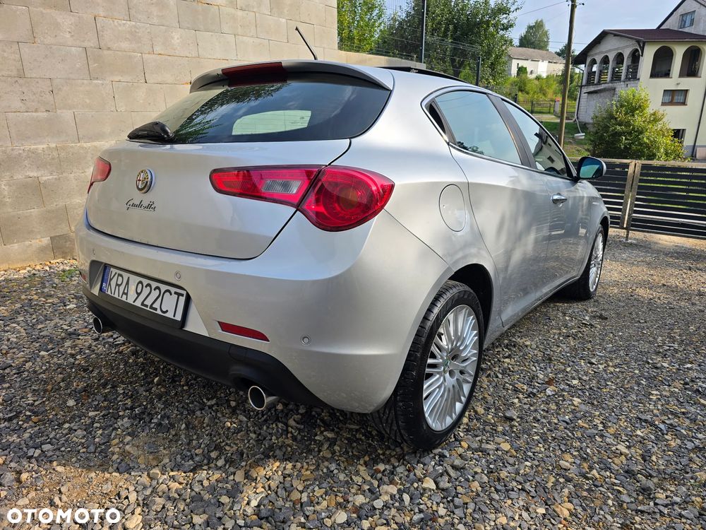 Alfa Romeo Giulietta - 5