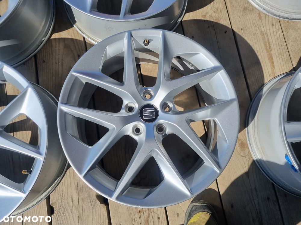 SEAT LEON CUPRA,VW GOLF 8,AUDI A3,SKODA SUPERB alu 7,5X18 ET51 5X112 super - 2