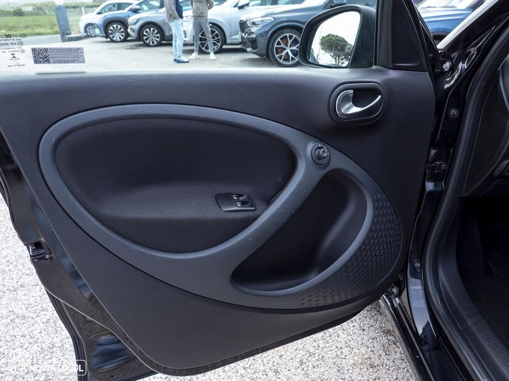 Smart ForFour EQ - 20