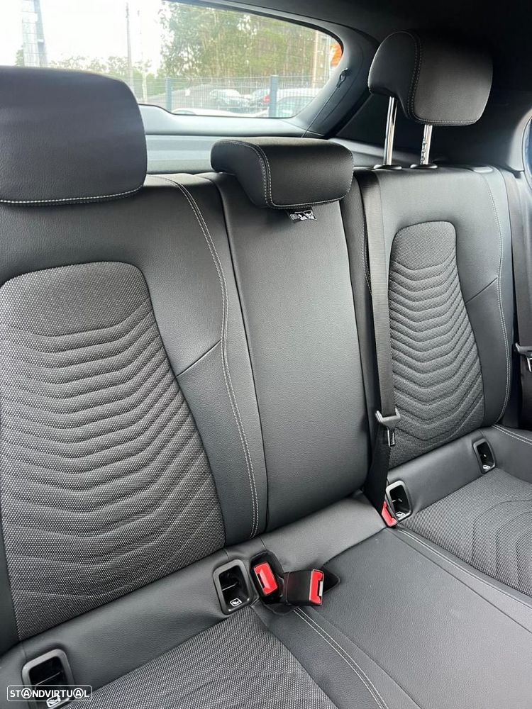 Mercedes-Benz A 250 e Style Plus - 6