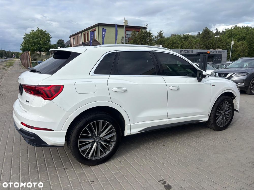 Audi Q3 45 TFSI Quattro S tronic S line - 2