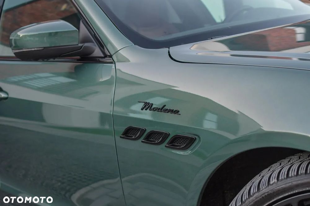 Maserati Quattroporte Modena Q4 - 6