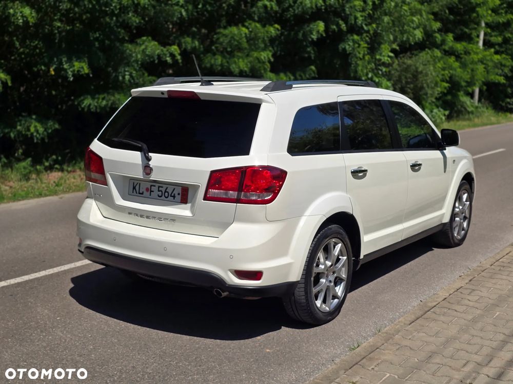 Fiat Freemont 2.0 Multijet Lounge AWD - 16