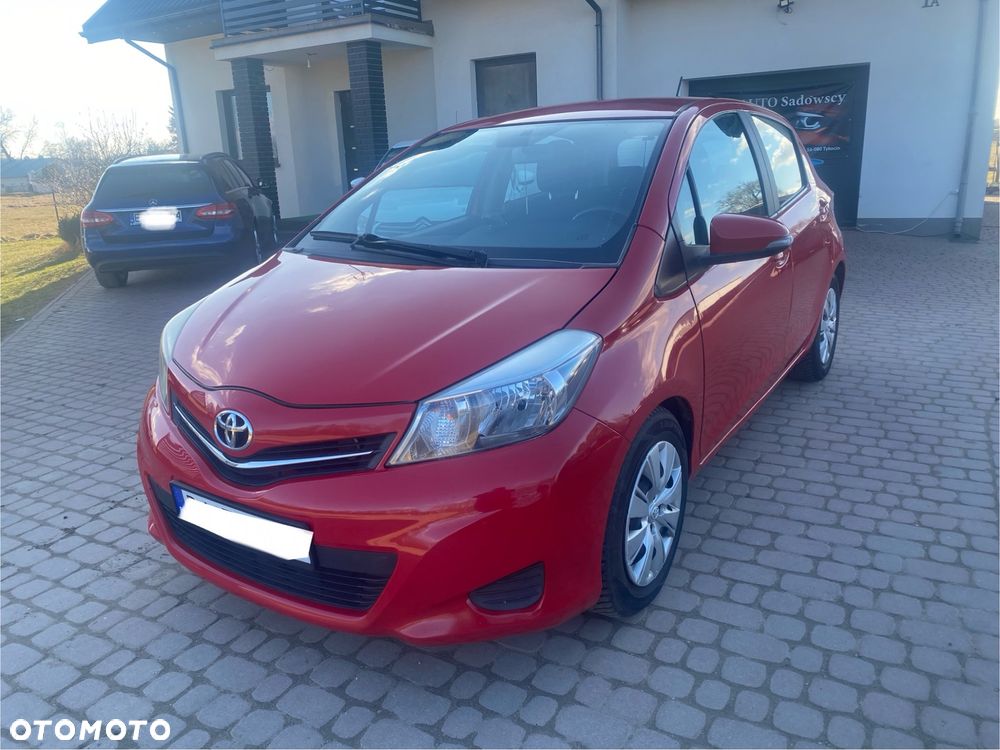 Toyota Yaris 1.0 Terra EU5 - 1