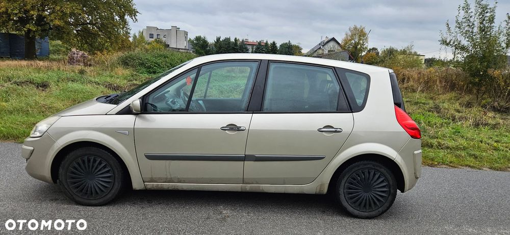 Renault Scenic - 4