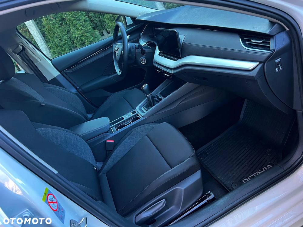 Skoda Octavia 1.5 TSI Edition 130 Essence - 20
