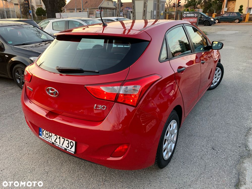 Hyundai i30 1.4 Classic - 11