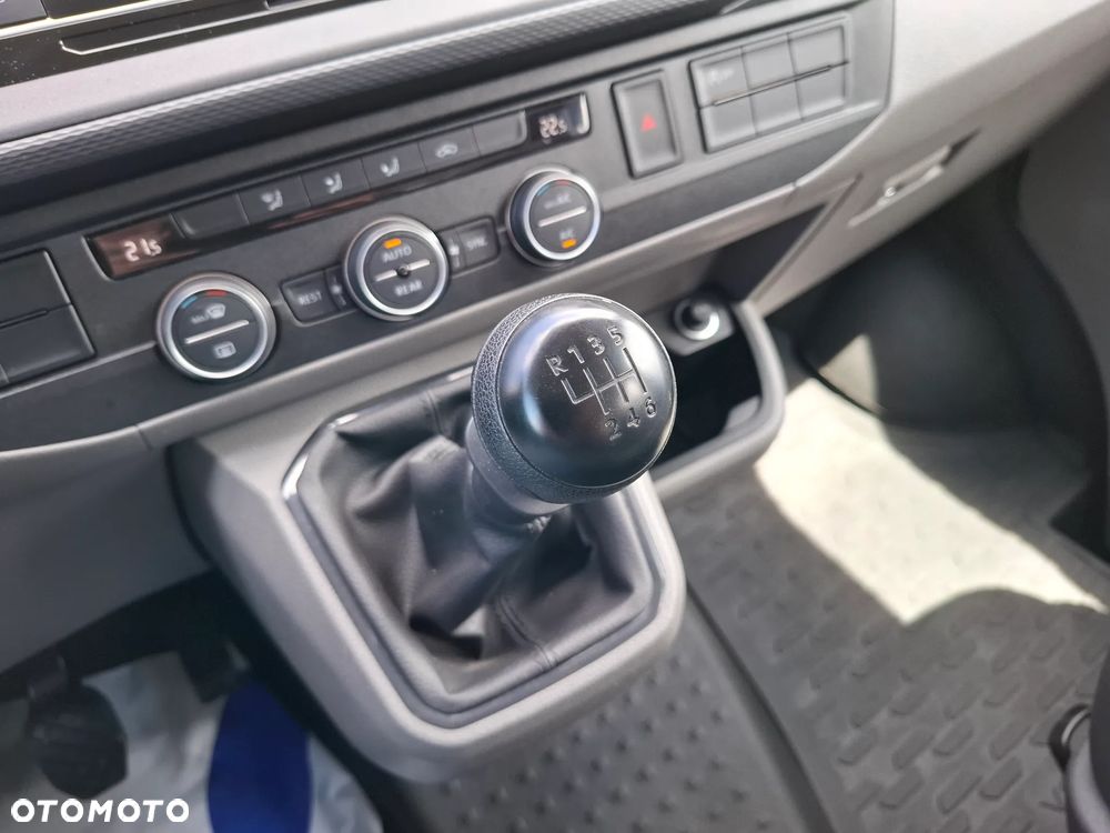 Volkswagen Caravelle 2.0 TDI L2 Trendline - 25