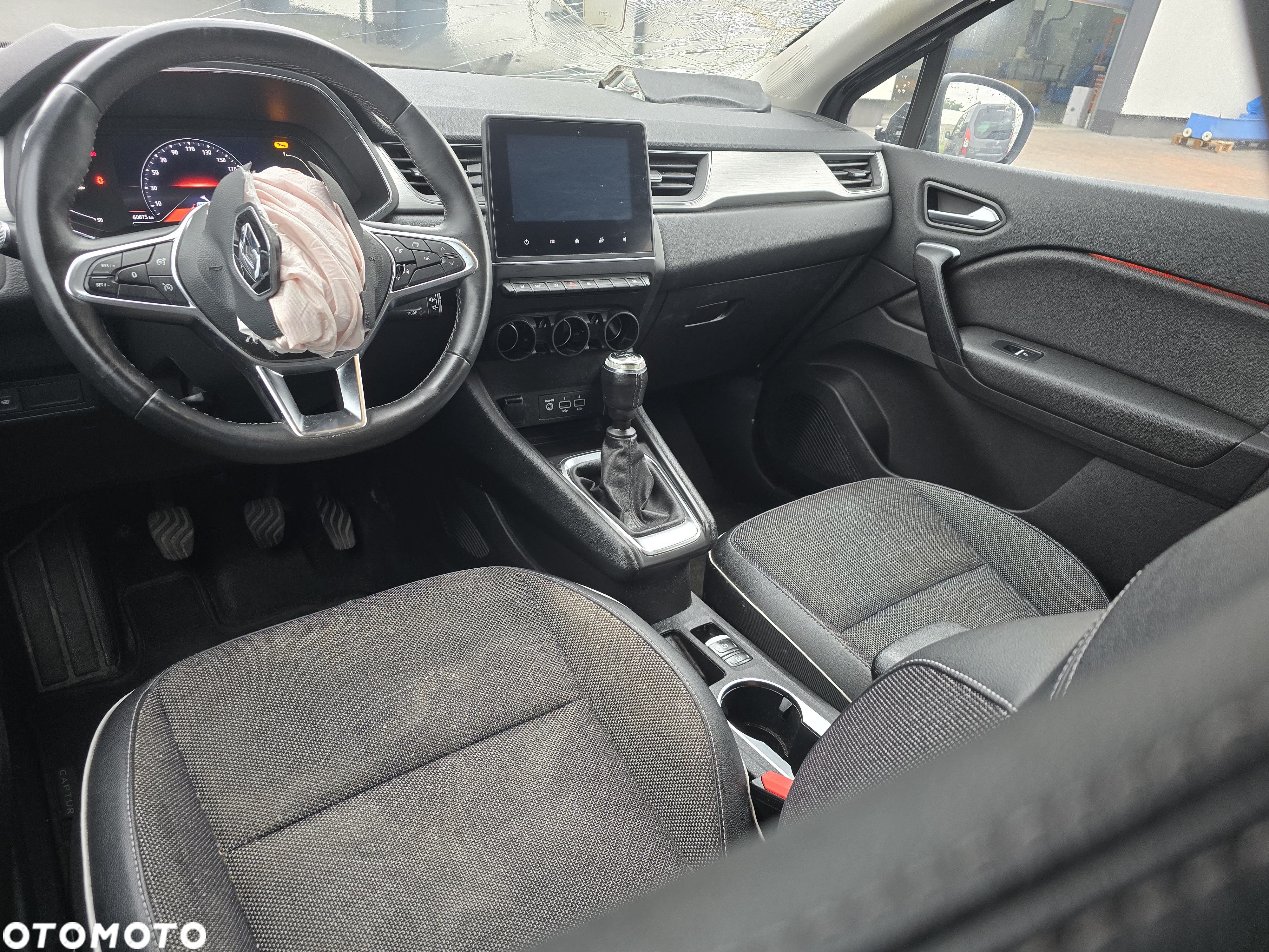 Renault Captur TCe 90 INTENS - 19