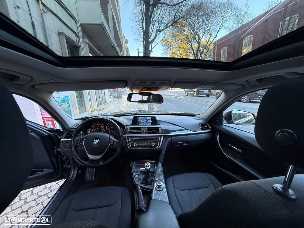 BMW 318 d Line Luxury - 11