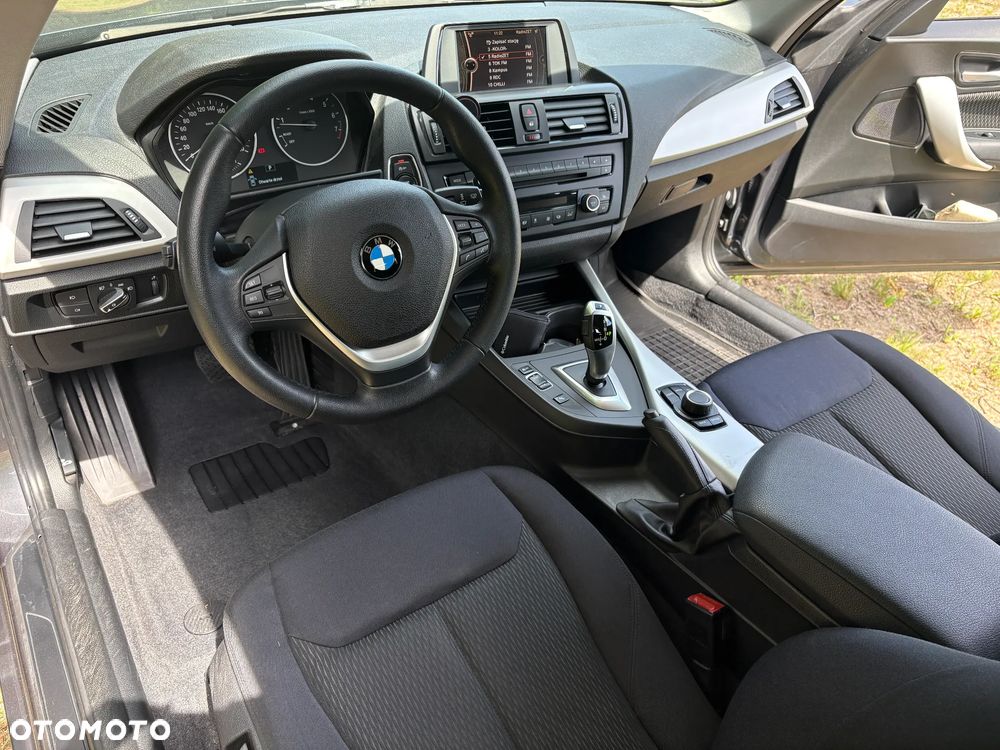 BMW Seria 1 116i - 19