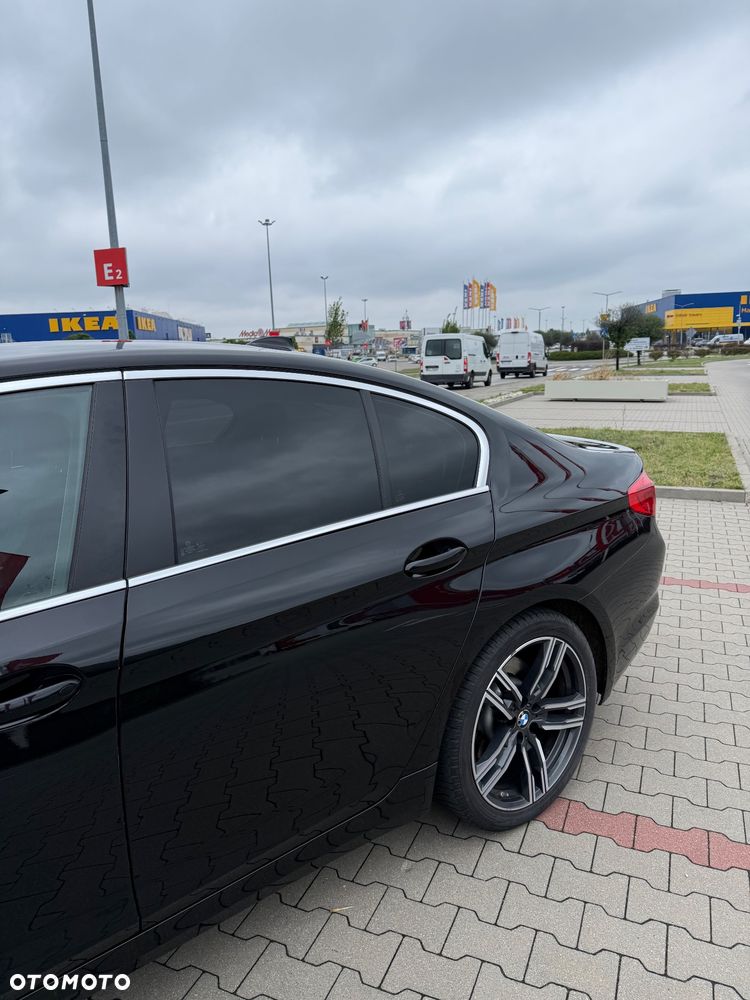 BMW Seria 5 - 12