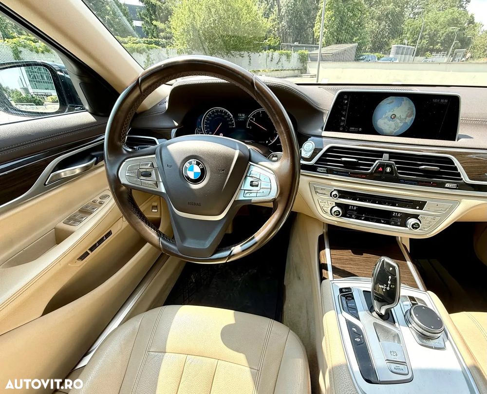 BMW Seria 7 730Ld xDrive - 15