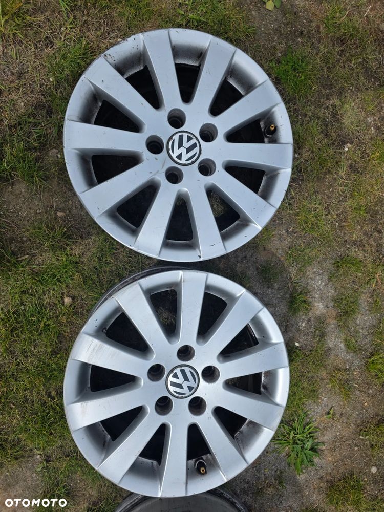 Volkswagen Passat 2.0 TDI Comfortline - 17