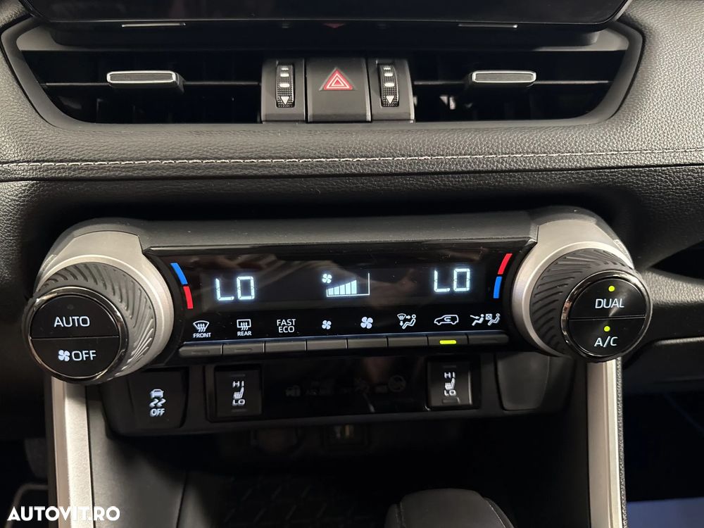 Toyota RAV4 - 19