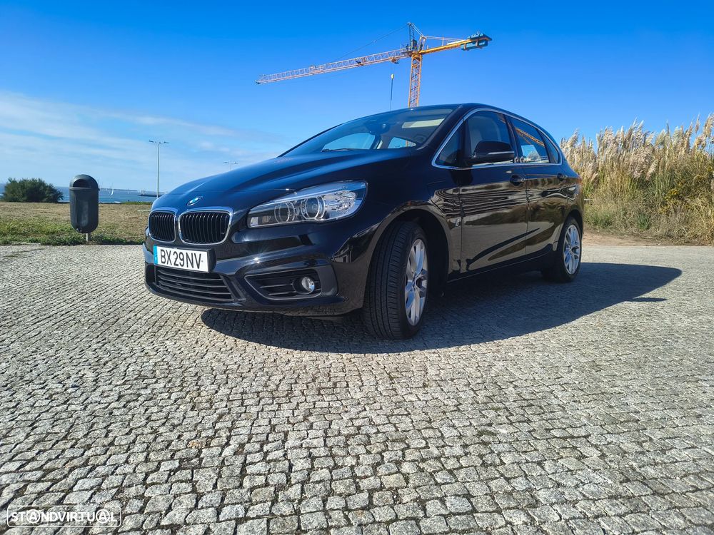 BMW 225xe Active Tourer - 1