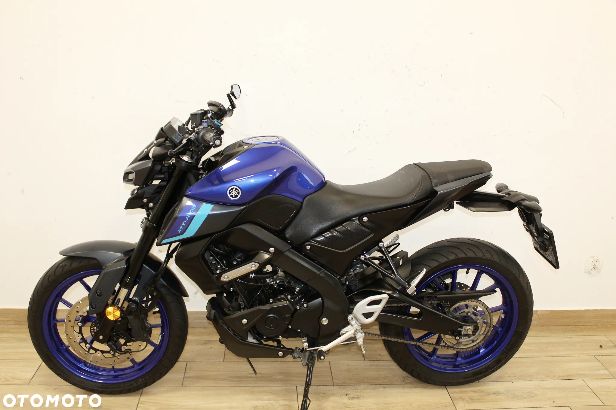 Yamaha MT - 5