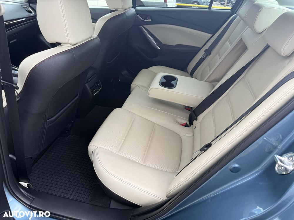 Mazda 6 CD175 AT Revolution Top - 22