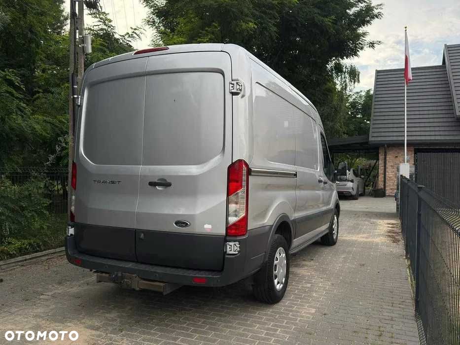 Ford Transit - 4