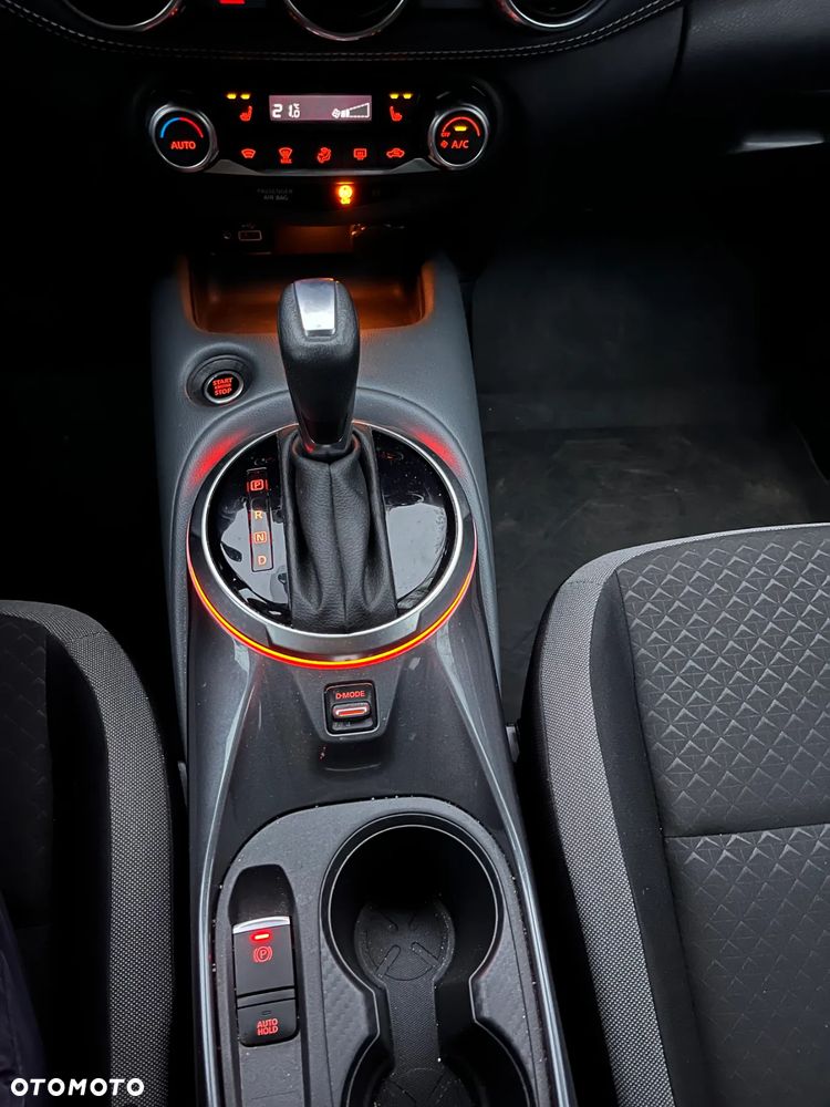 Nissan Juke 1.0 DIG-T N-Connecta DCT - 5