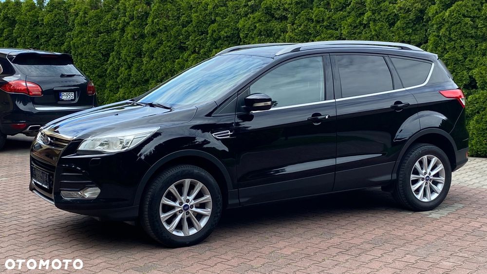 Ford Kuga 2.0 TDCi 2x4 Titanium - 6