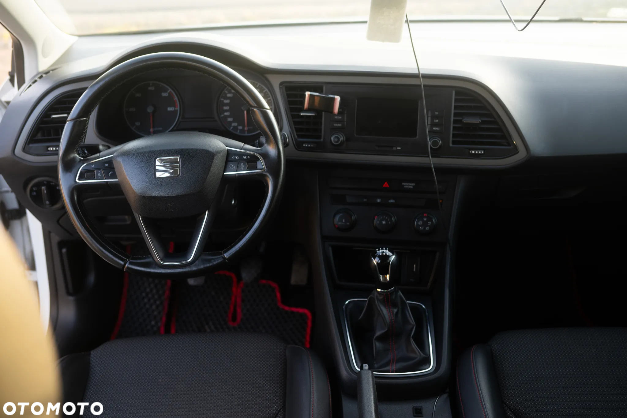 Seat Leon 1.6 TDI Entry - 27
