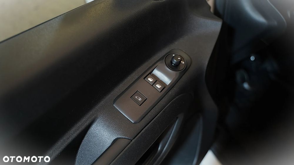 Citroën BERLINGO - 19