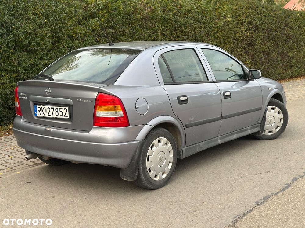 Opel Astra 2008