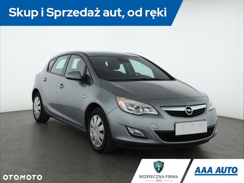 Opel Astra - 2