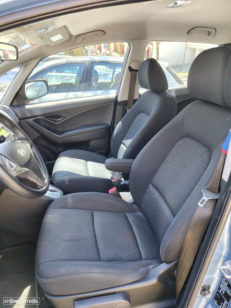 Hyundai ix20 1.6 CVVT Comfort AT - 10