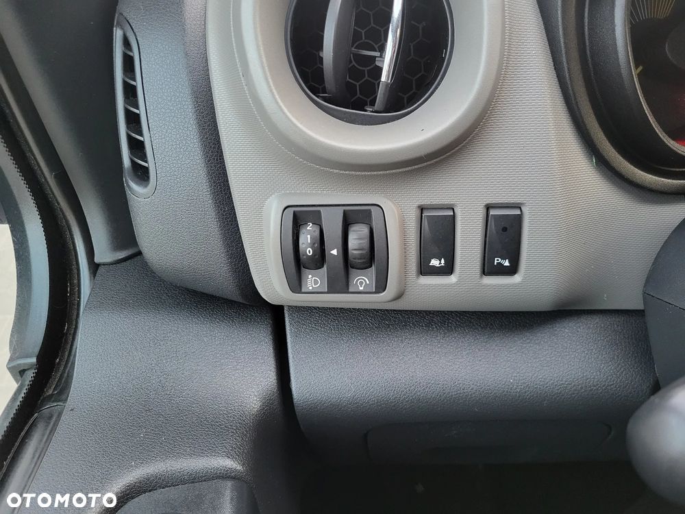 Renault Trafic - 31
