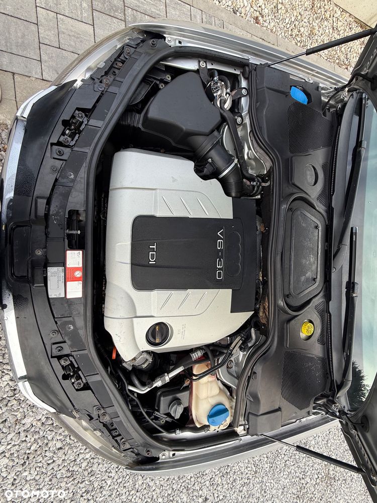 Audi A8 3.0 TDI DPF quattro Langversion - 33