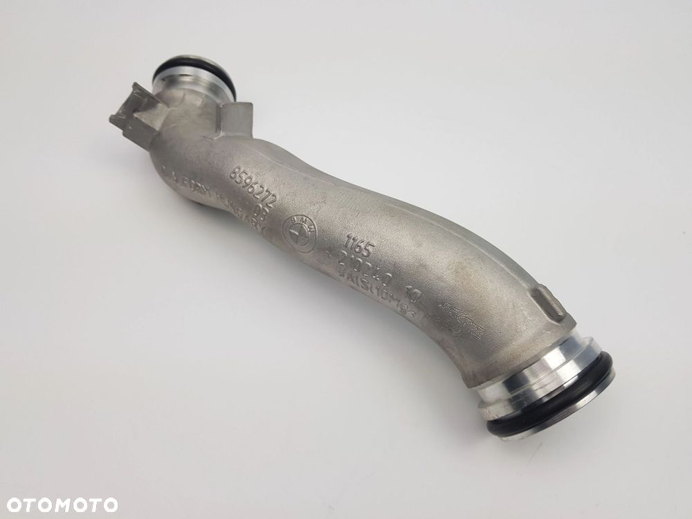 Przewód Rura Wąż powietrza turbosprężarki BMW G20 G30 B57 3.0d 8596272 - 4