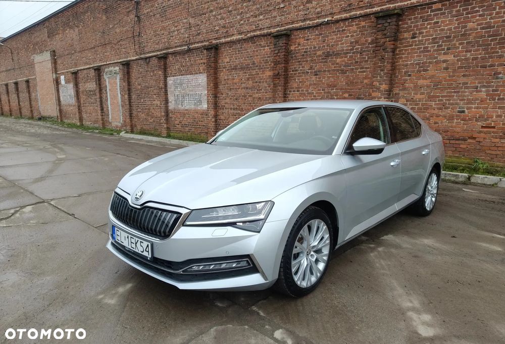 Skoda Superb 1.4 TSI Plug-In Hybrid Style DSG - 1