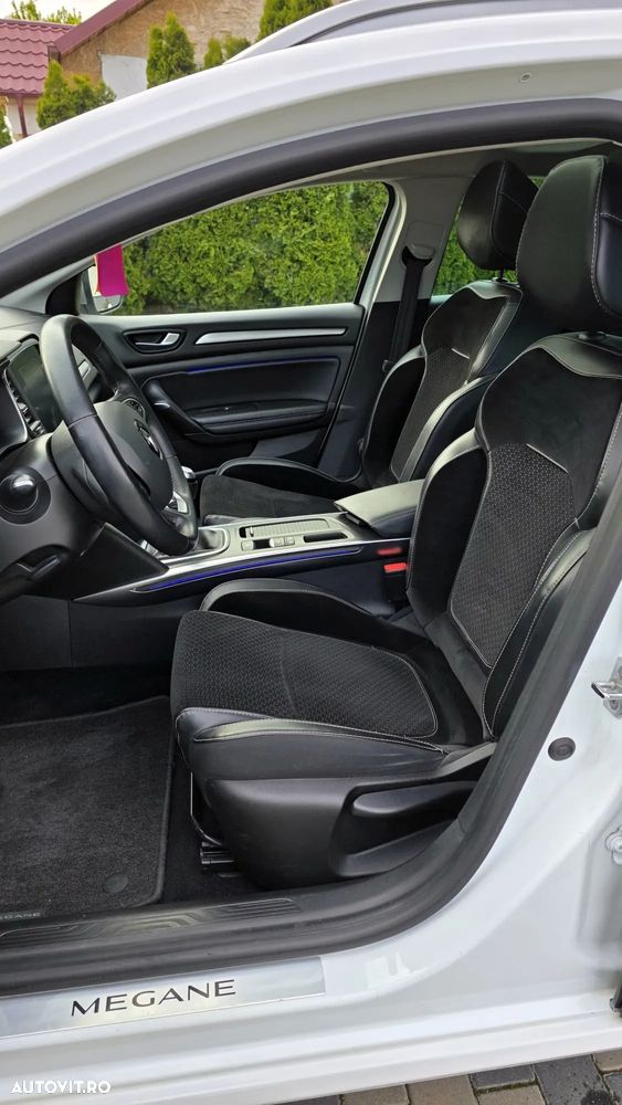 Renault Megane - 10