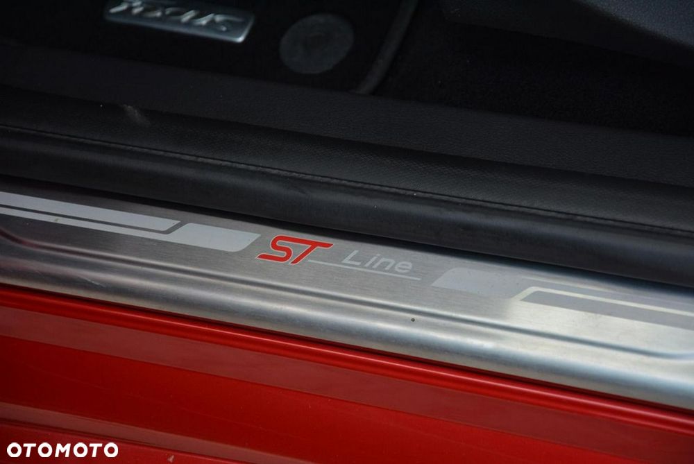 Ford Focus 1.5 EcoBoost STart-Stopp-System ST-LINE - 30