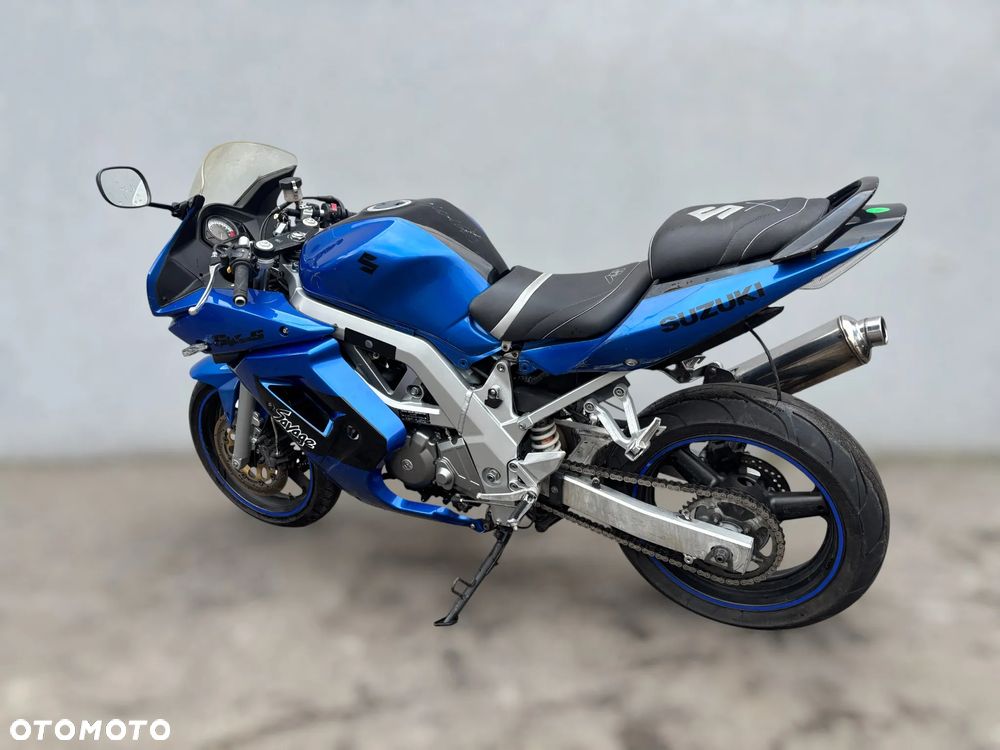 Suzuki SV - 4