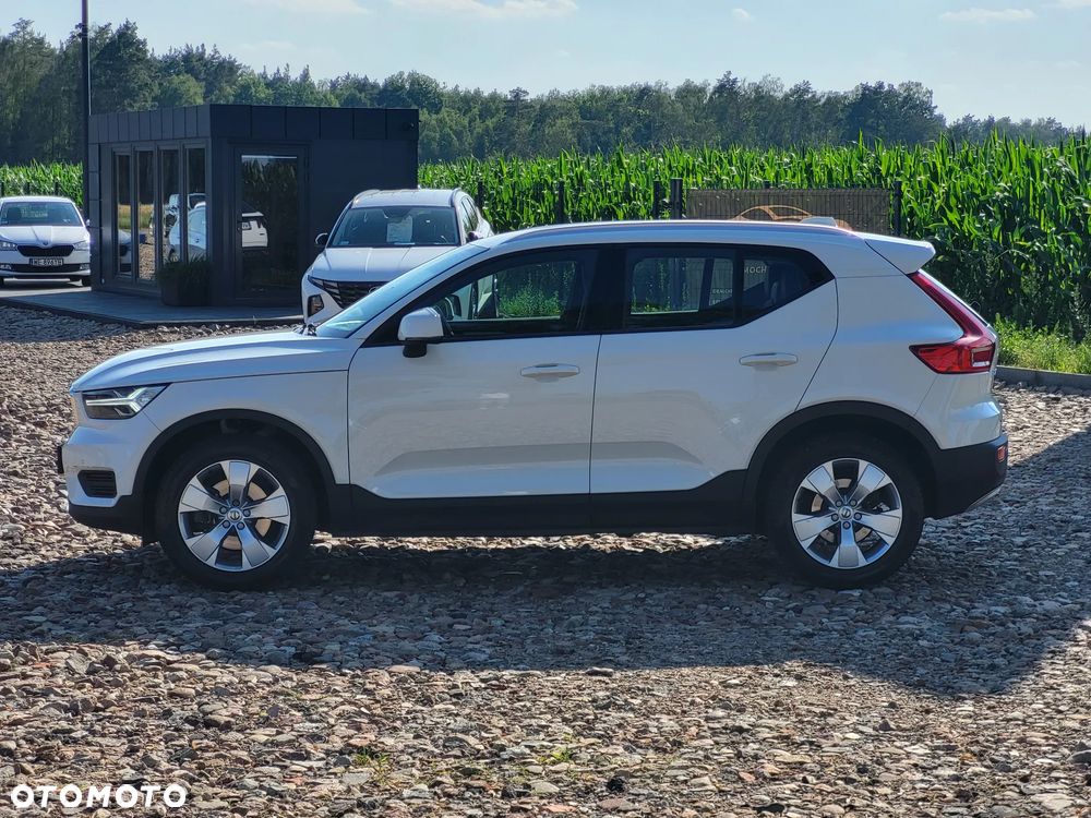 Volvo XC 40 T4 Momentum Pro - 9