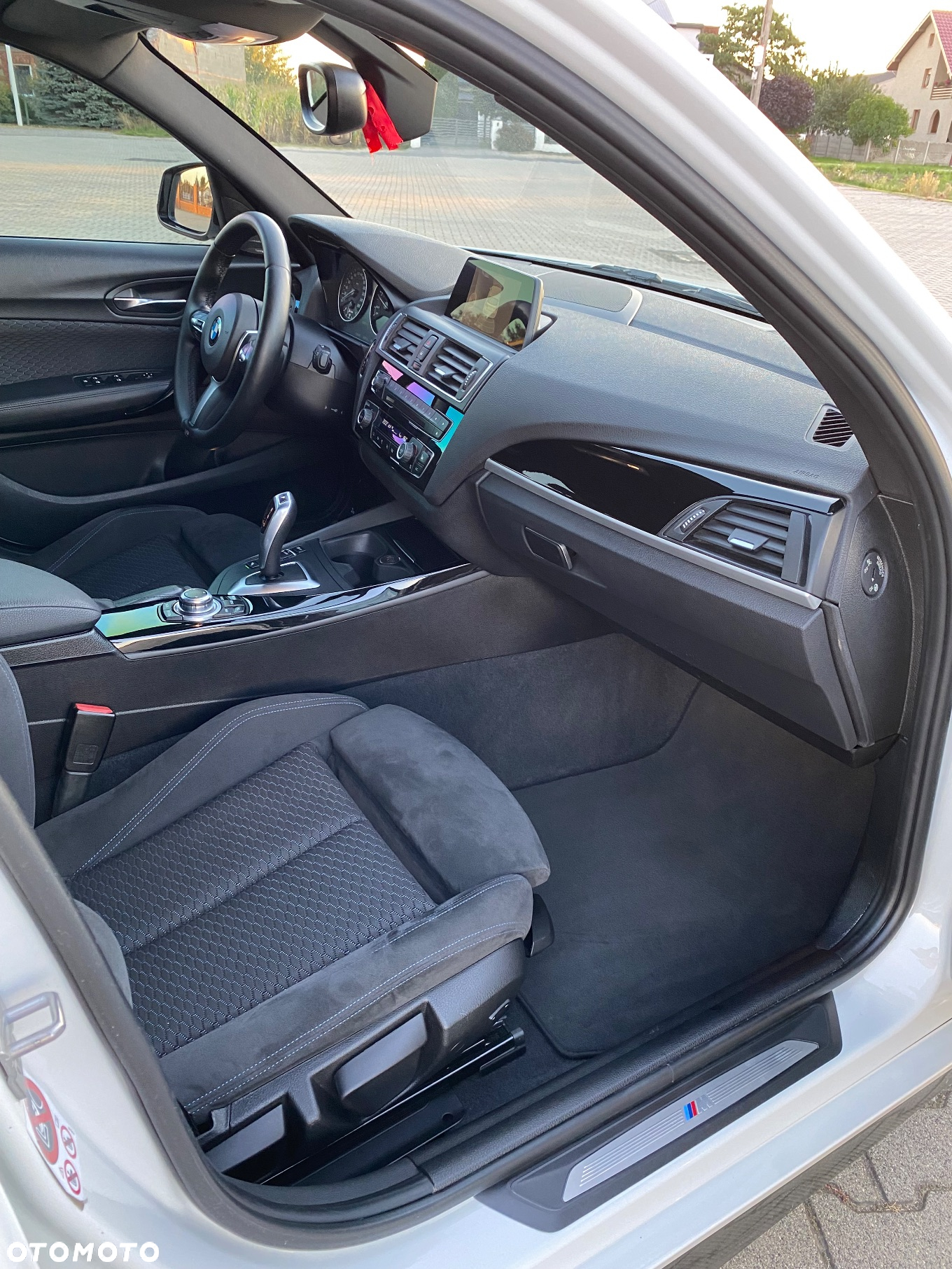 BMW Seria 1 120d M Sport - 10
