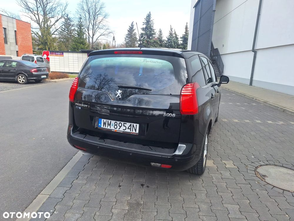 Peugeot 5008 155 THP Family - 12