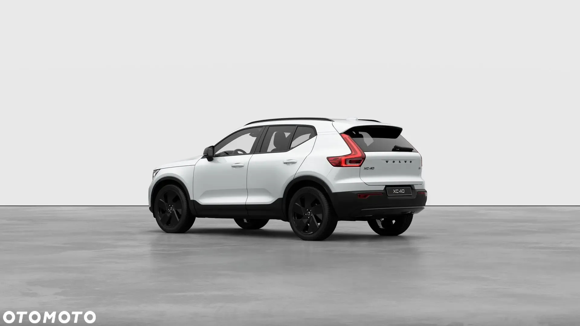 Volvo XC 40 B4 Plus Black Edition - 7