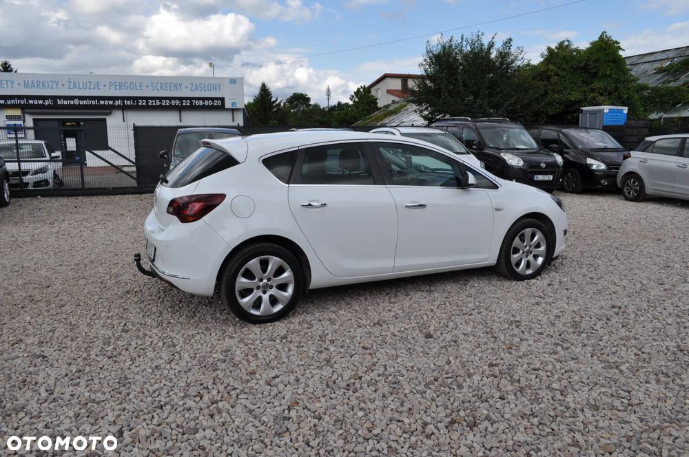 Opel Astra 1.4 Turbo Exklusiv - 6