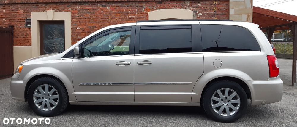 Chrysler Town & Country 3.6 Touring - 6