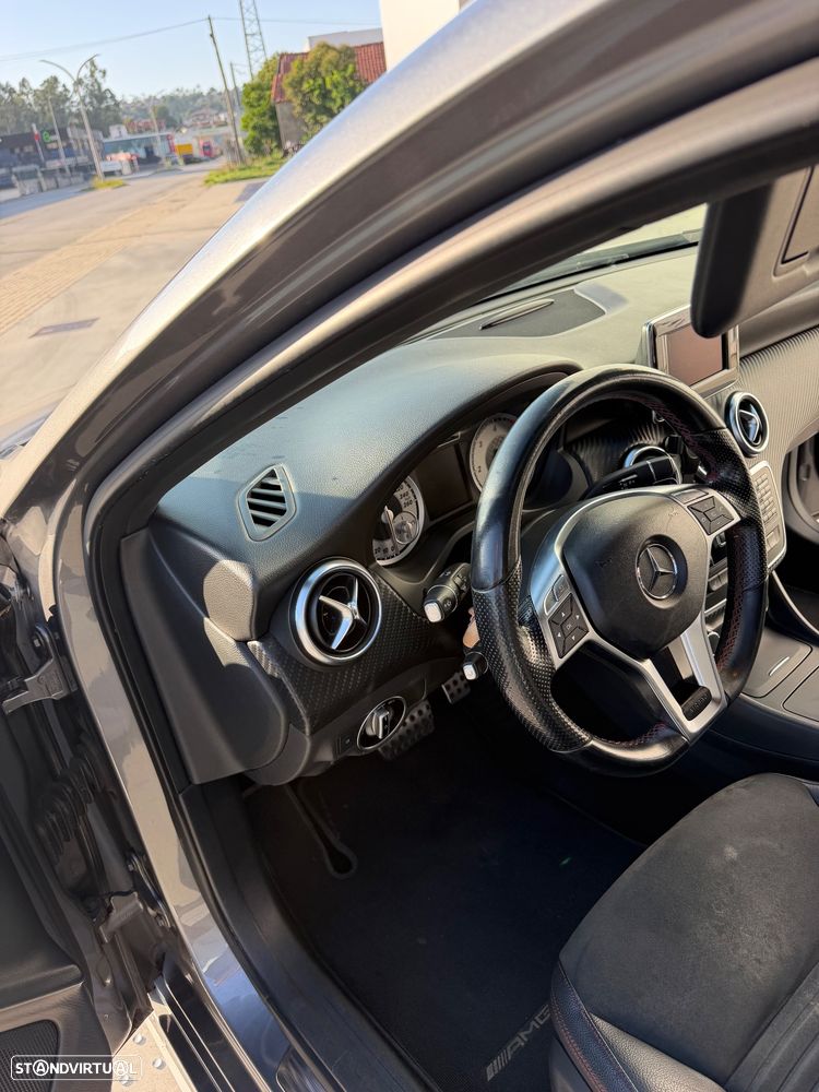 Mercedes-Benz A 200 - 22