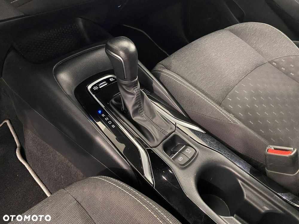 Toyota Corolla - 19