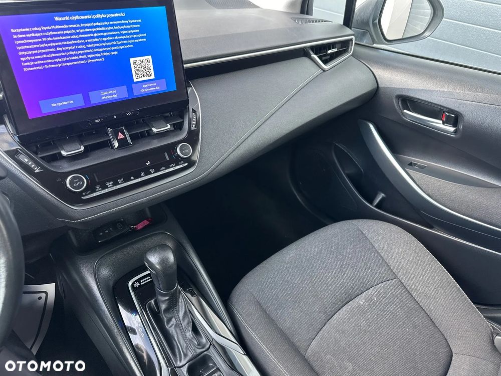 Toyota Corolla 1.8 Hybrid Comfort - 31