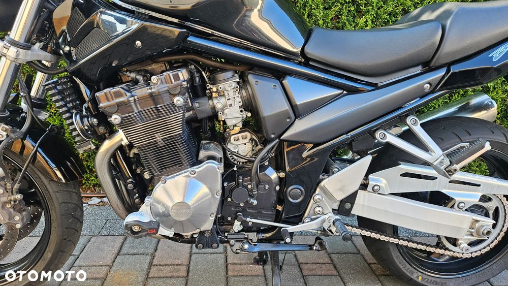Suzuki Bandit - 11