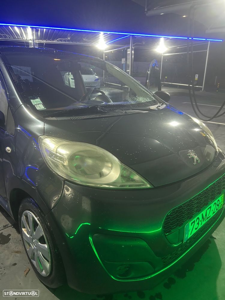 Peugeot 107 1.0 Active - 1